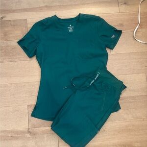Hunter Green Scrub Set